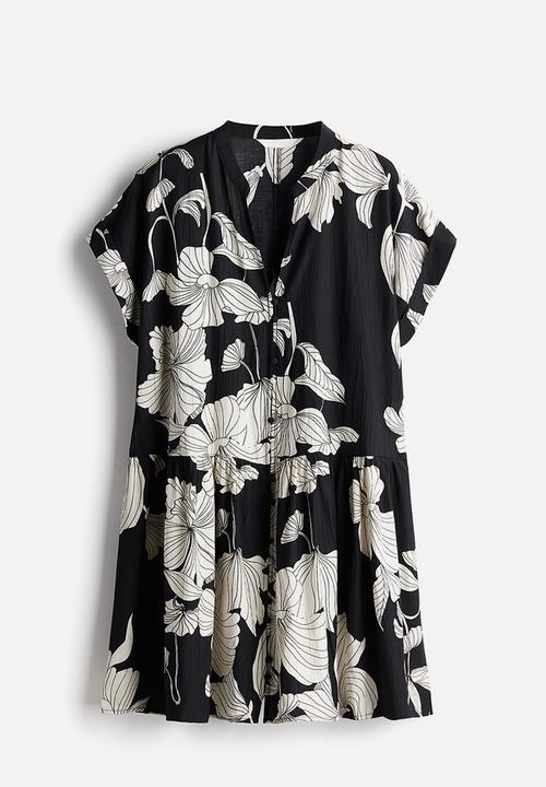 H&M - Crinkled tunic dress - black & white