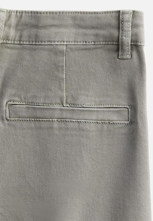 H&M - Cropped twill trousers - green
