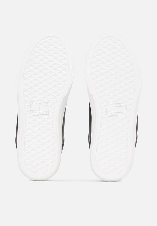 Tommy Hilfiger - Cupsole leather sneaker - black
