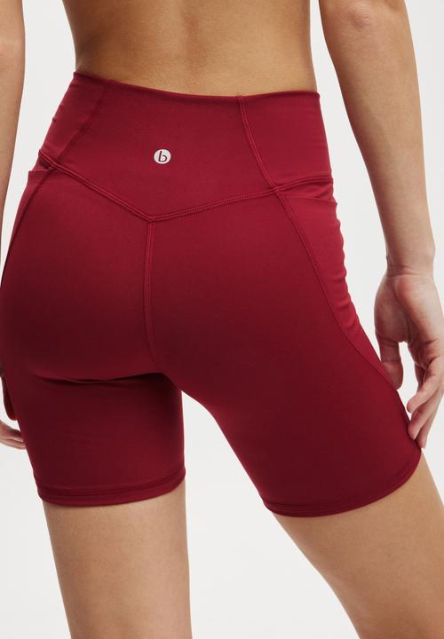 Cotton On - Ultra Soft Side Pocket Bike Short - Deep Red