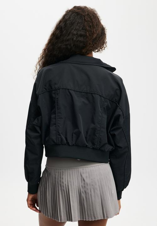 Cotton On - Baseline Cropped Rib Panelled Anorak - Black