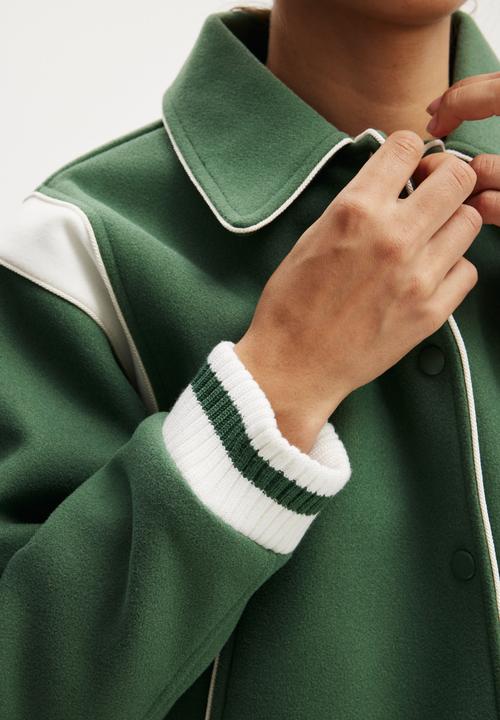 Cotton On - On Field Panelled Bomber Jacket - Emerald Forest