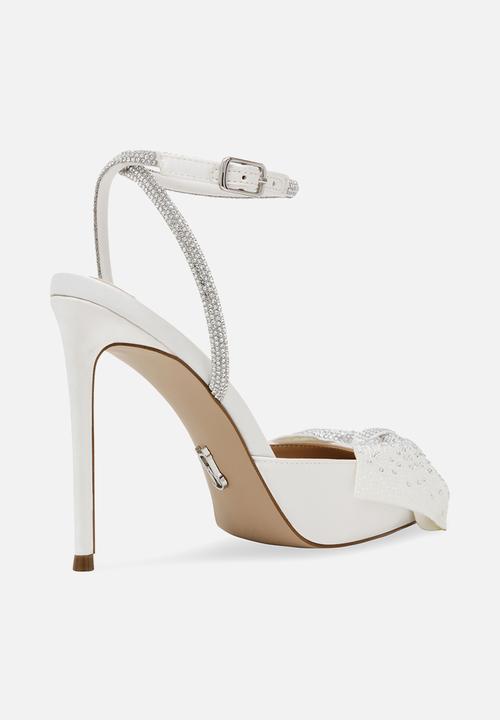 Steve Madden - Vincentia Ankle Strap - White