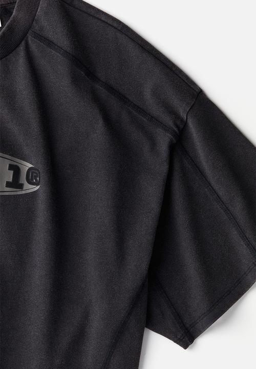 H&M - Oversized printed t-shirt - black & formula 1