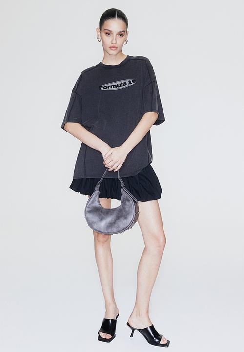 H&M - Oversized printed t-shirt - black & formula 1