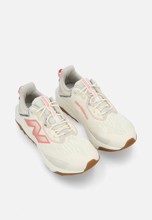New Balance  - DYNASOFT NITREL v6