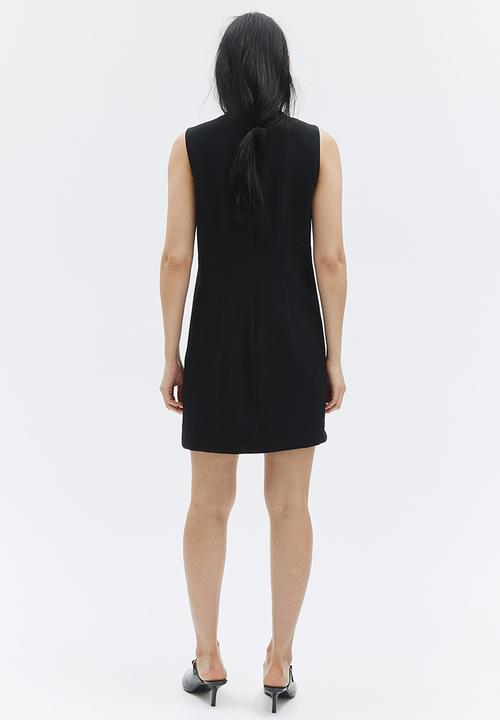 H&M - Pocket-front dress - black
