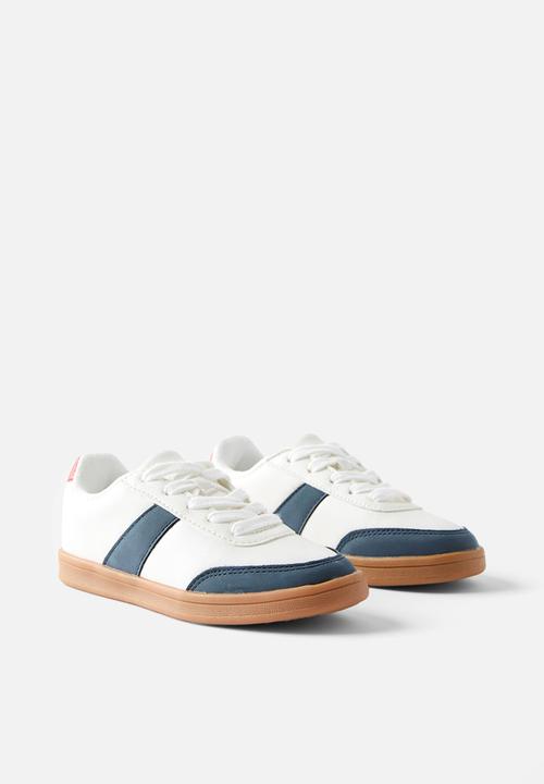 Cotton On - Lenny retro sneaker - squid ink/varsity red