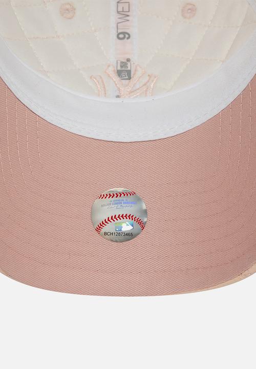 New Era - Female padded 9twenty®- light pink