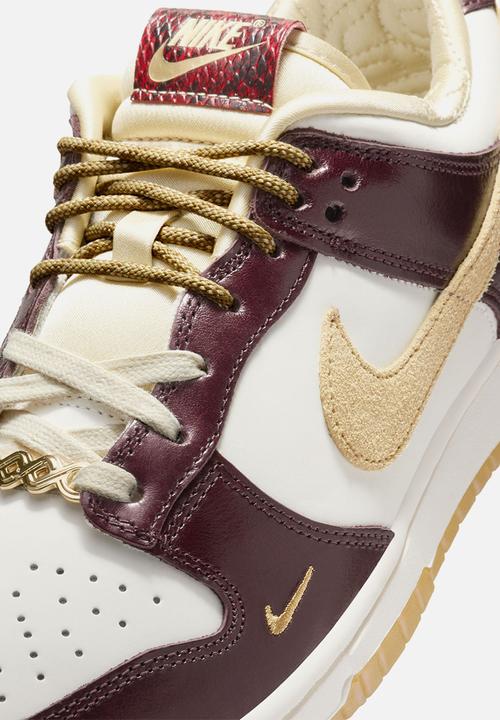 Nike - Nike Dunk Low LX