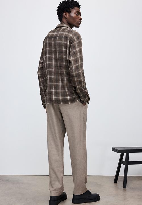 H&M - Regular fit shirt - dark greige checked