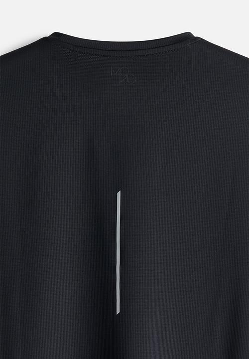 H&M - Regular fit running T-shirt in drymove™ - black