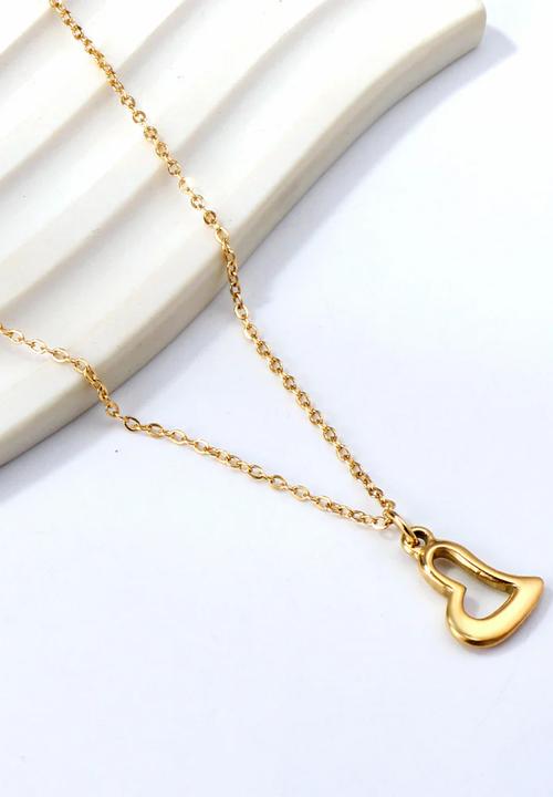 Zoe on Trend - Modern heart pendant necklace - gold