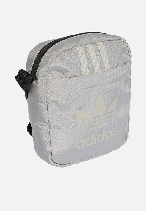 adidas Performance - Small Item Bag - Grey Two & Black