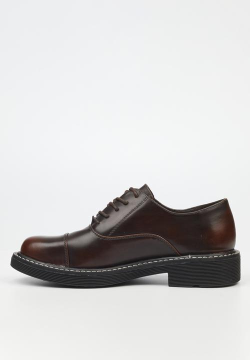 Miss Black - Princeton 1 derby - chocolate