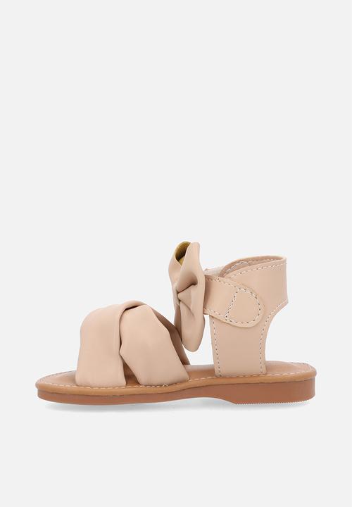 Pop Candy - Bow decor criss cross sandals - beige