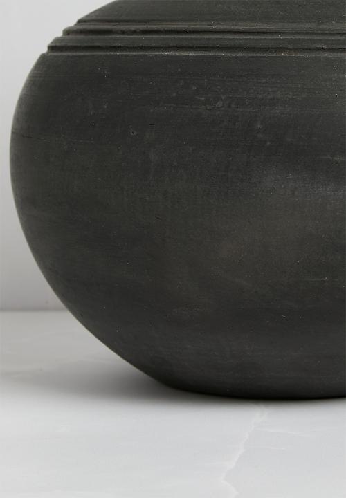 Sixth Floor - Terracotta Vase - Burnt Black