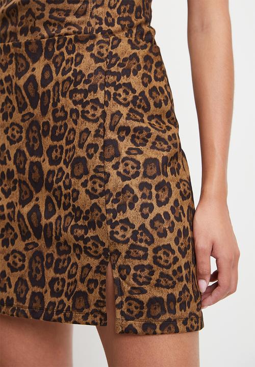 SISSY BOY - wild thoughts: mini skirt with slit - black / brown
