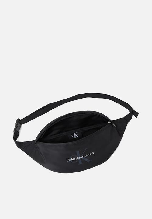 Calvin Klein - Sport Essentials Waistbag38 M - Black