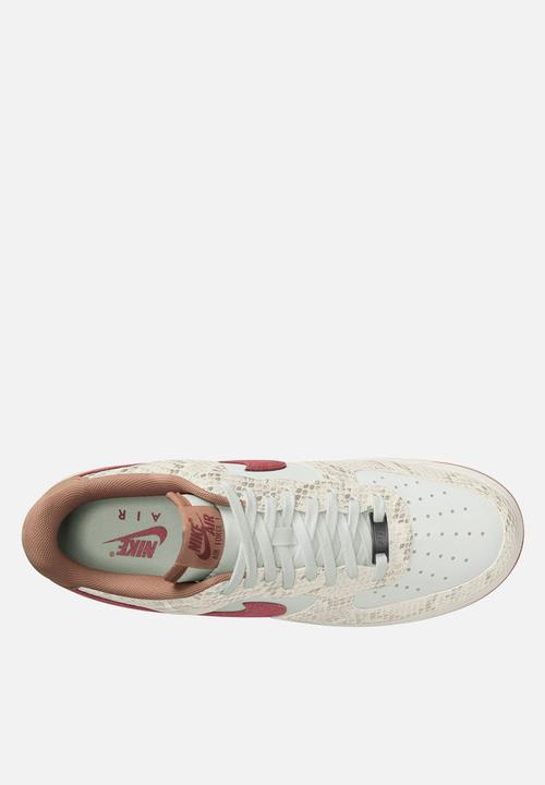 Nike - AIR FORCE 1 '07 LV8