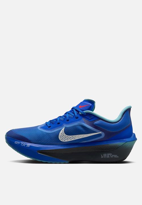 Nike - Nike Fly 6 PRM