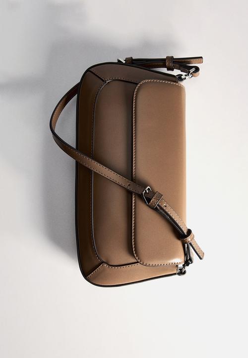 MANGO - Shoulder bag griselda - camel