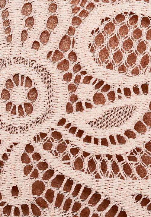 ONLY - Zussie lace top