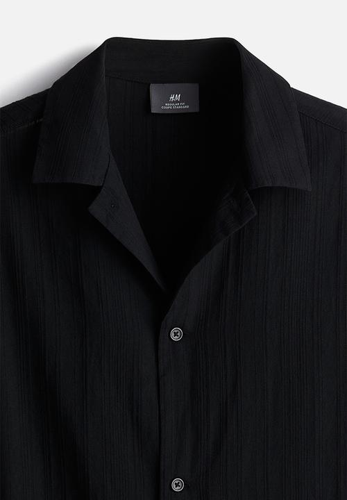 H&M - Regular fit textured-weave resort shirt - black