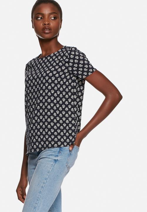 ONLY - Cupid top