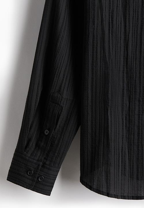 H&M - Regular fit textured shirt - black