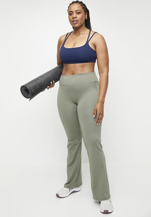 Cotton On - Plus Ultra Soft Studio Flare - Dusty Khaki