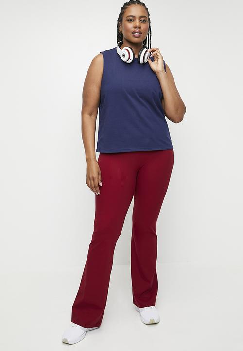 Cotton On - Plus Reform Rib Flare - Deep Red