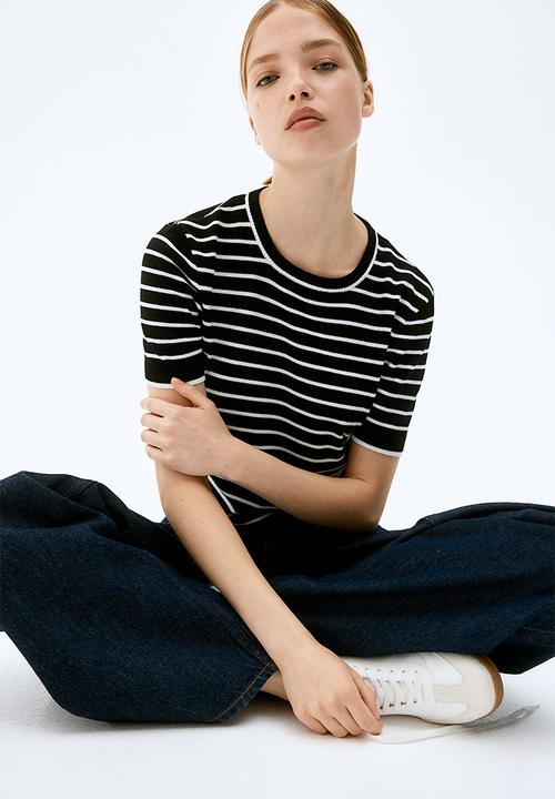 H&M - Fine-knit T-shirt - black striped