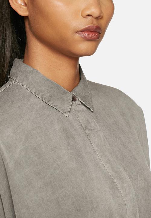 VILA - Calla shirt