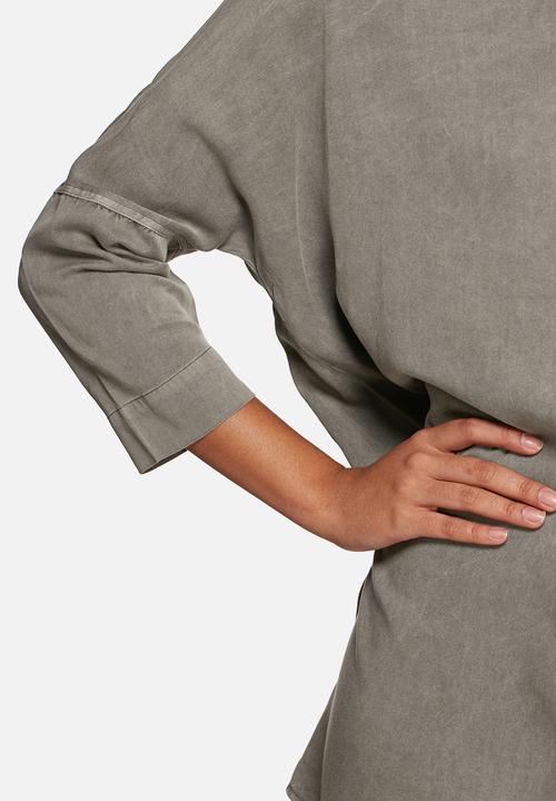 VILA - Calla shirt