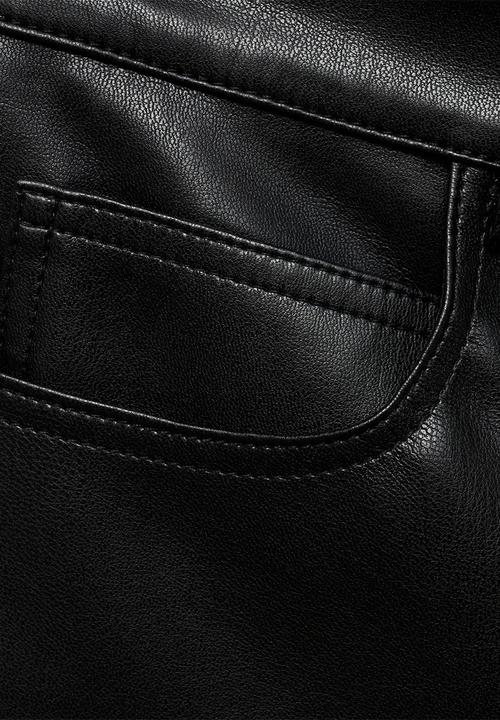 MANGO - Shorts Bonnie -  Black