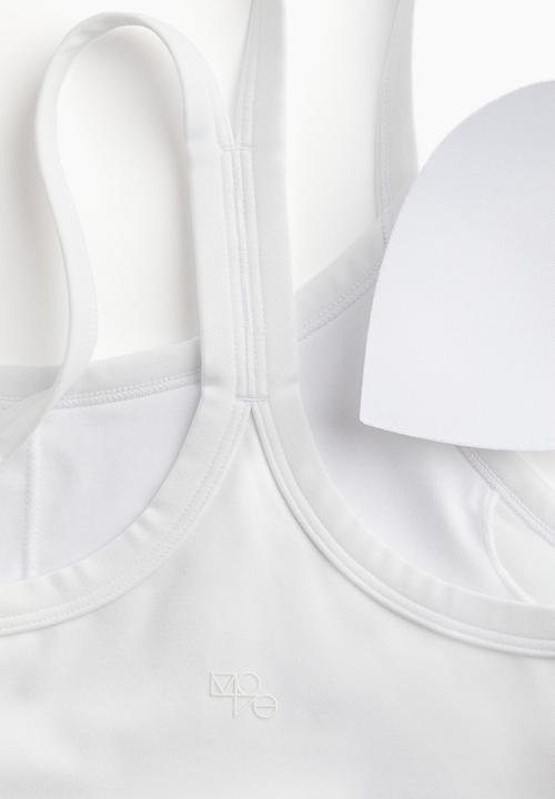 H&M - Medium support sports bra in drymove™ - white
