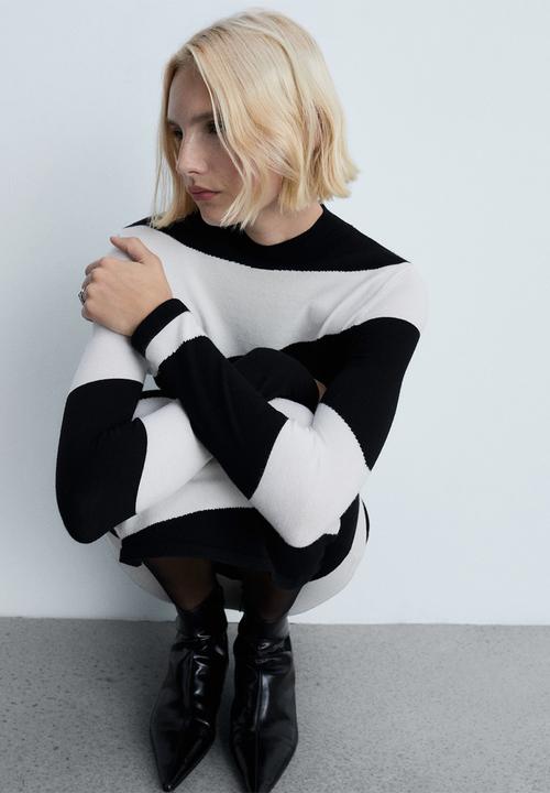 MANGO - Dress Wavy - Black & White 