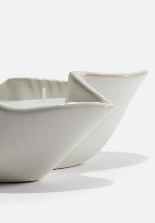 H&M - Scented candle in a stoneware holder - white incense ritual