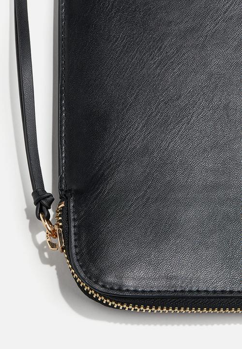 H&M - Laptop case - black