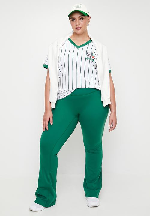 Cotton On - Plus Active V Neck Tshirt - Alpine Green Stripe/Lcn Miffy