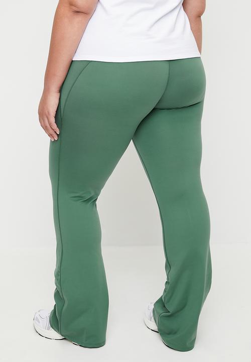 Cotton On - Plus Ultra Soft Studio Flare - Emerald Forest
