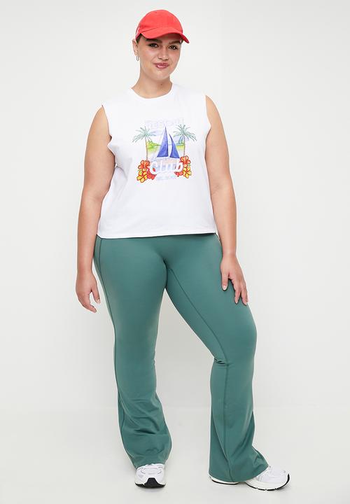 Cotton On - Plus Active Graphic Crew Tank - White/Resort Club