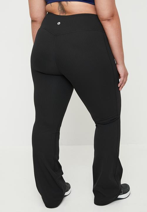 Cotton On - Plus Reform Rib Flare - Black