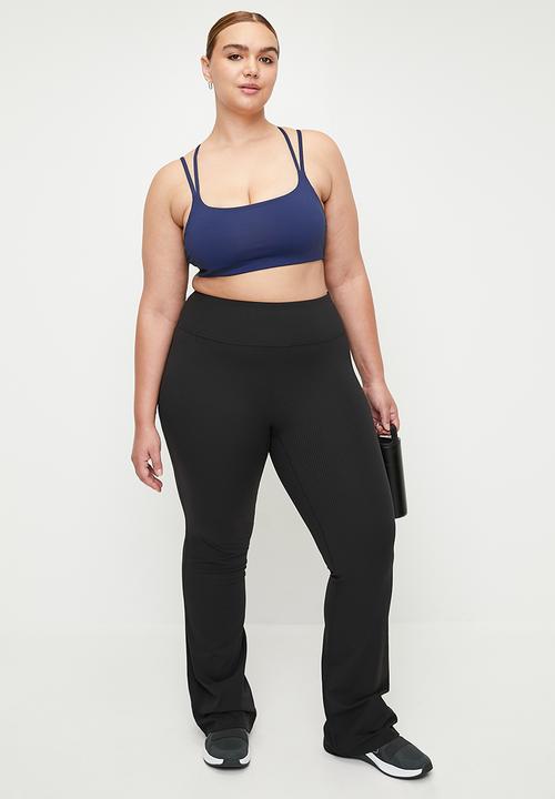 Cotton On - Plus Reform Rib Flare - Black
