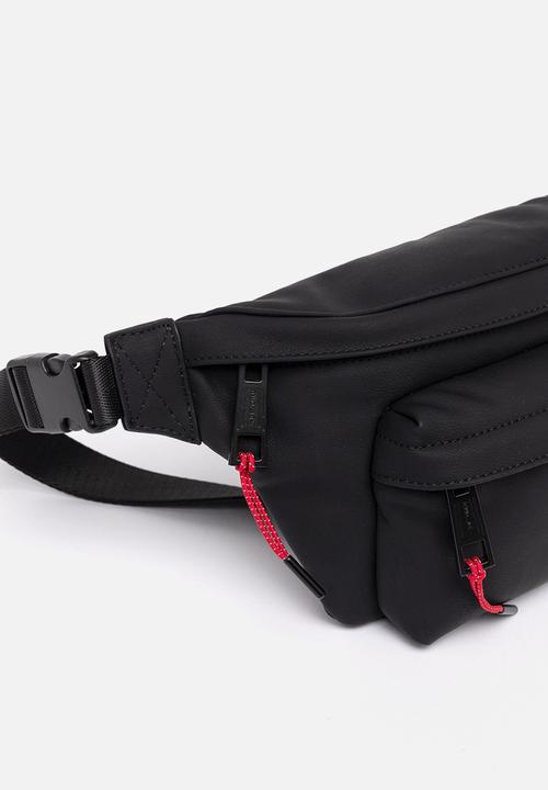 Replay - Padded Pu Bag - Black