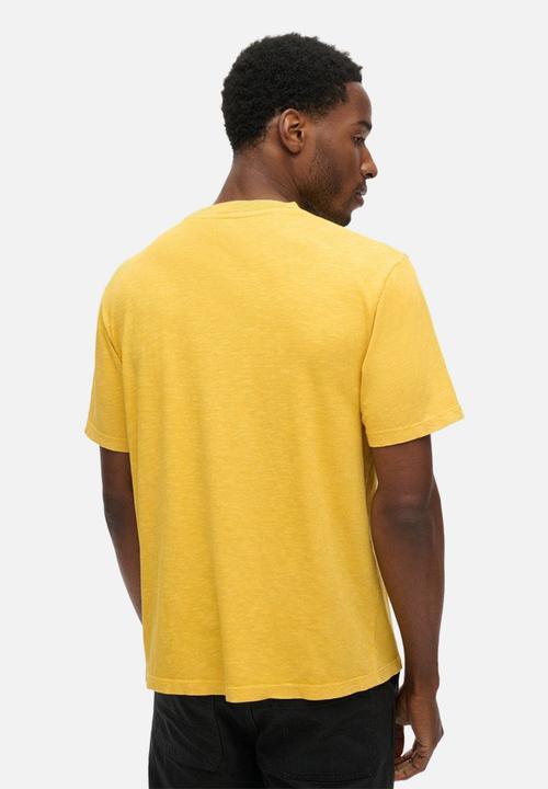 Superdry. - Lo-fi biker graphic loose tee - pigment yellow