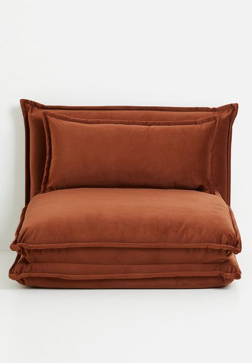 Sixth Floor - Astrid sleeper single seater - rust