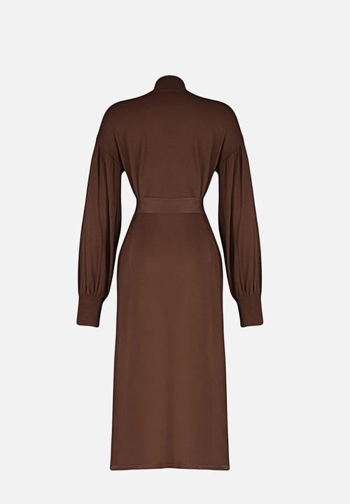 Trendyol - Belted Half Turtleneck Balloon Sleeve Knitwear Dress - Brown