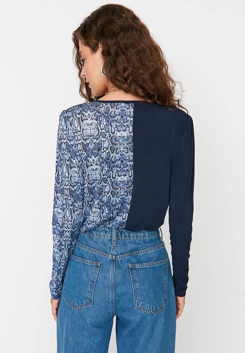 Trendyol - Navy animal pattern double breasted snap knitted bodysuit